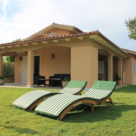 Oca Bianca Vila Pescia Romana Exterior foto