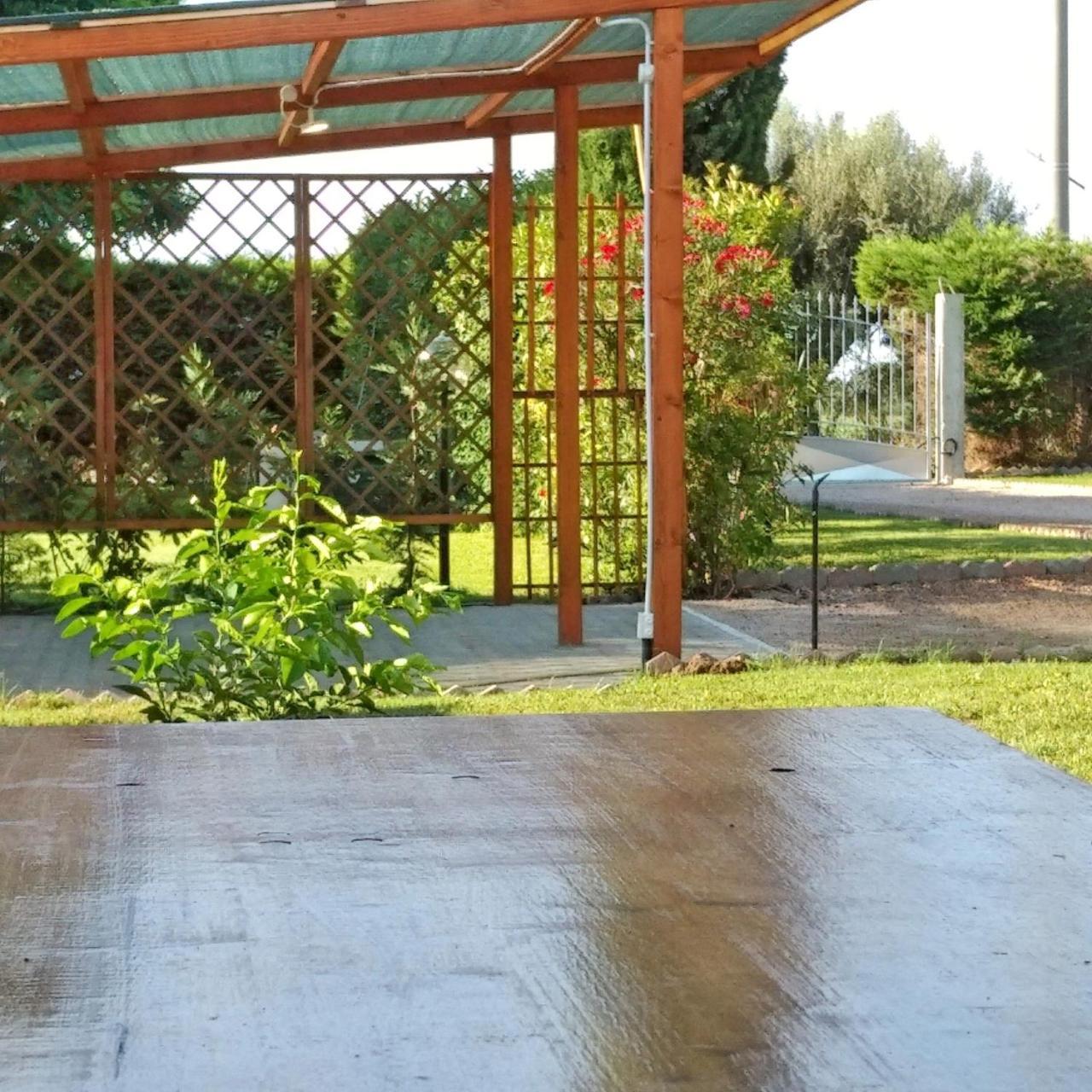 Oca Bianca Vila Pescia Romana Exterior foto