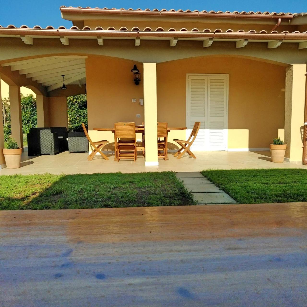Oca Bianca Vila Pescia Romana Exterior foto