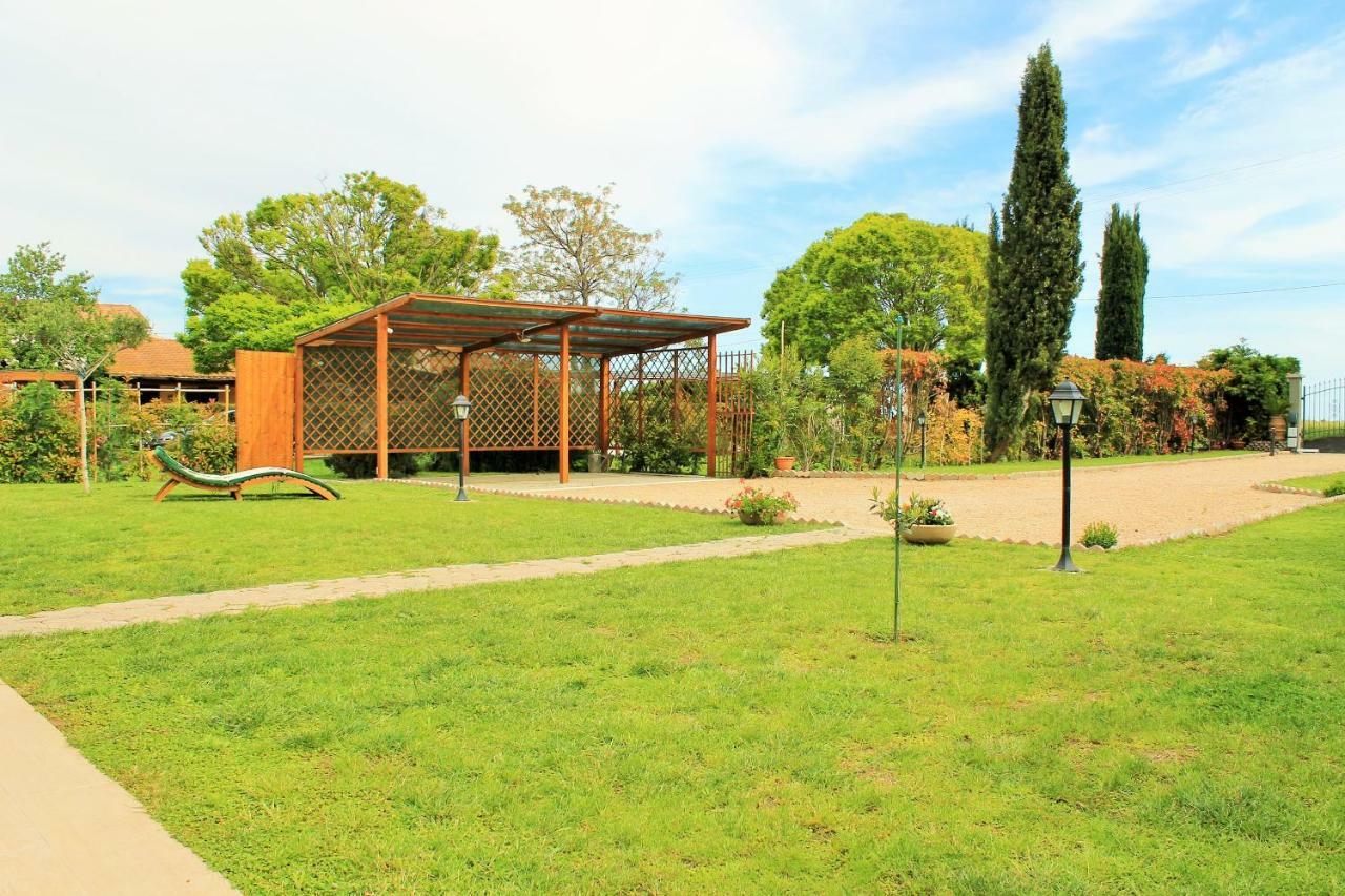 Oca Bianca Vila Pescia Romana Exterior foto
