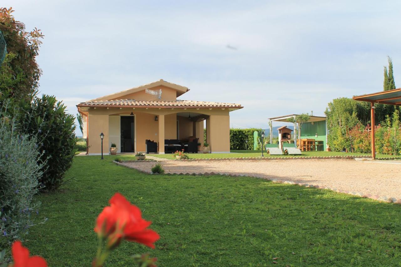 Oca Bianca Vila Pescia Romana Exterior foto